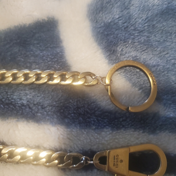 Authentic Gucci - Picture 15 of 16